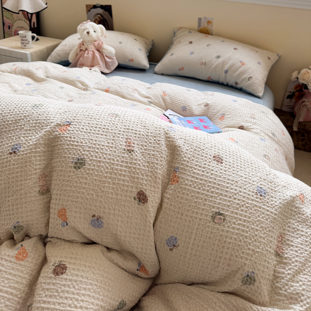 91家纺网 家纺一手货源 找家纺 雅居纺家纺 2025新款全棉华夫格+牛奶绒印花四件套 华夫格-牛奶绒 蓝色果园