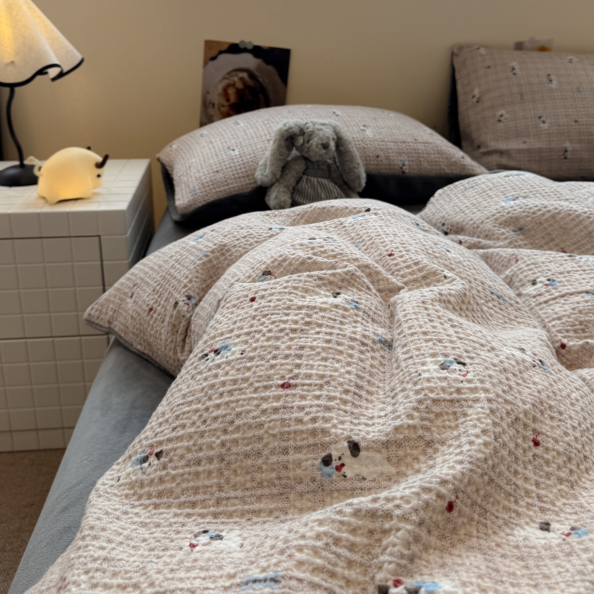 91家纺网 家纺一手货源 找家纺 （总）雅居纺家纺 2025新款全棉华夫格+牛奶绒印花四件套