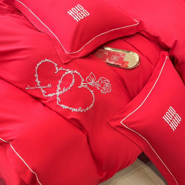 91家纺网 家纺一手货源 找家纺 花愿（原花纪） 2026新款水洗棉刺绣婚庆四件套系列 心心相印