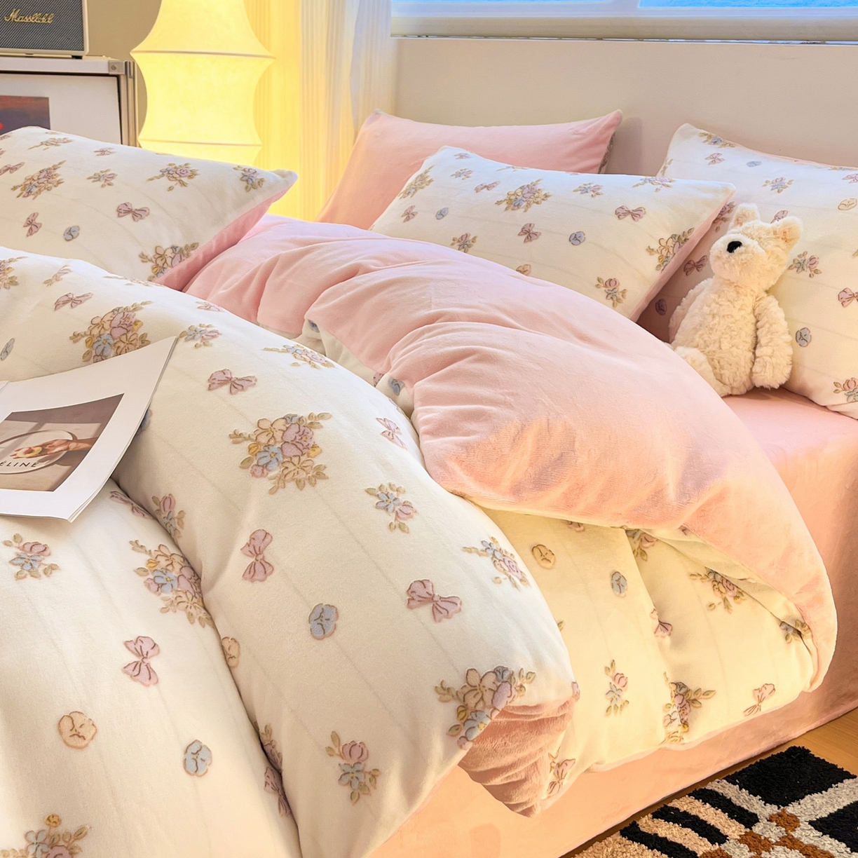 如一 2025新款3D雕花绒牛奶绒四件套第二批 豆蔻-粉