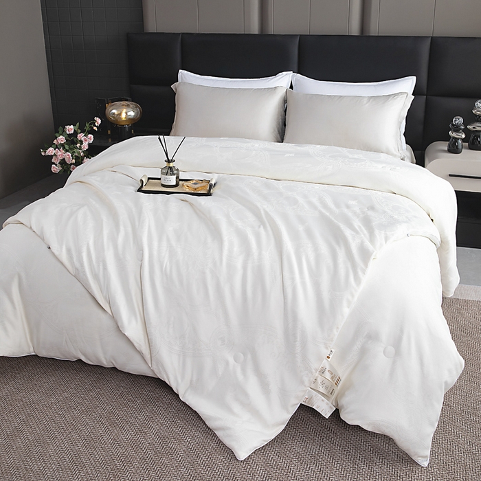 91家纺网 家纺一手货源 找家纺 （总）亿莱鑫 2025新款亲肤暖糯蛋白被子母被