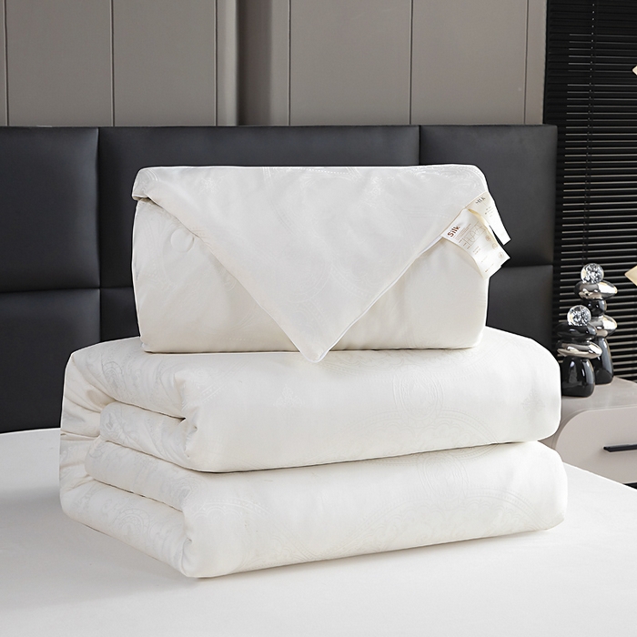 91家纺网 家纺一手货源 找家纺 （总）亿莱鑫 2025新款亲肤暖糯蛋白被子母被