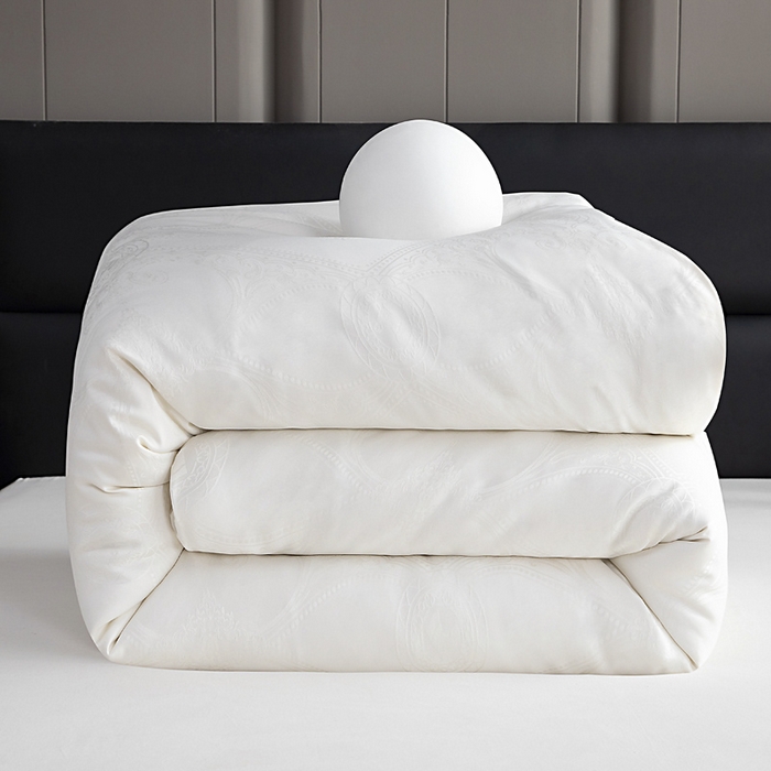 91家纺网 家纺一手货源 找家纺 亿莱鑫 2025新款亲肤暖糯蛋白被子母被 白色