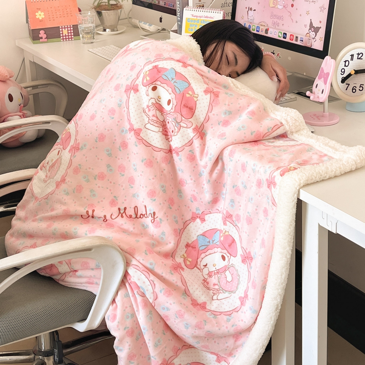 91家纺网 家纺一手货源 找家纺 （总）暮思家居 2025新款三丽鸥正版授权少女可爱卡通加厚牛奶绒羊羔绒毛毯多功能四季毛毯