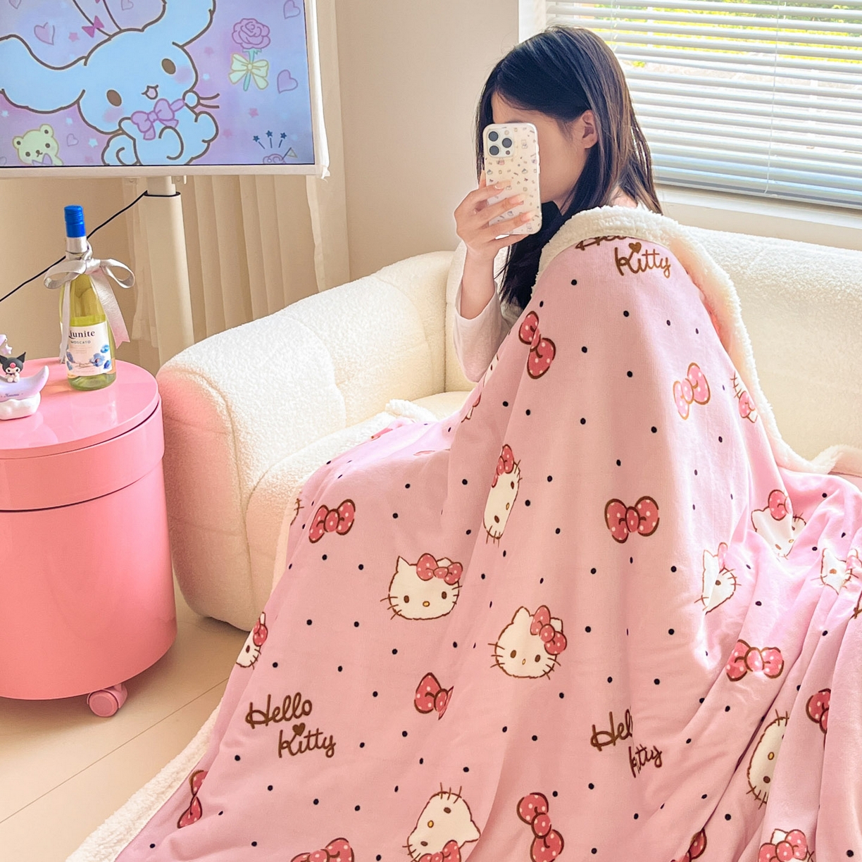 91家纺网 家纺一手货源 找家纺 暮思家居 2025新款三丽鸥正版授权少女可爱卡通加厚牛奶绒羊羔绒毛毯多功能四季毛毯 羊羔绒-可爱KT