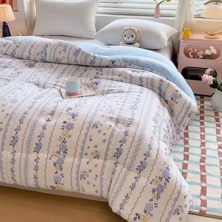 91家纺网 家纺一手货源 找家纺 好欣怡家纺 2025新款A类水洗棉冬被大豆纤维学生四季被子被芯跨境直播（提供买家秀质检报告） 铃兰花语