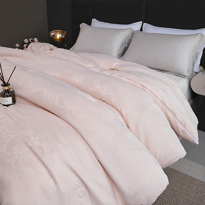 91家纺网 家纺一手货源 找家纺 亿莱鑫 2025新款亲肤暖糯蛋白被子母被 粉色