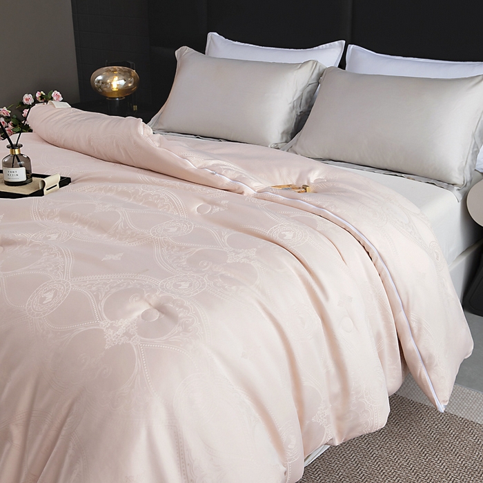 91家纺网 家纺一手货源 找家纺 亿莱鑫 2025新款亲肤暖糯蛋白被子母被 粉色