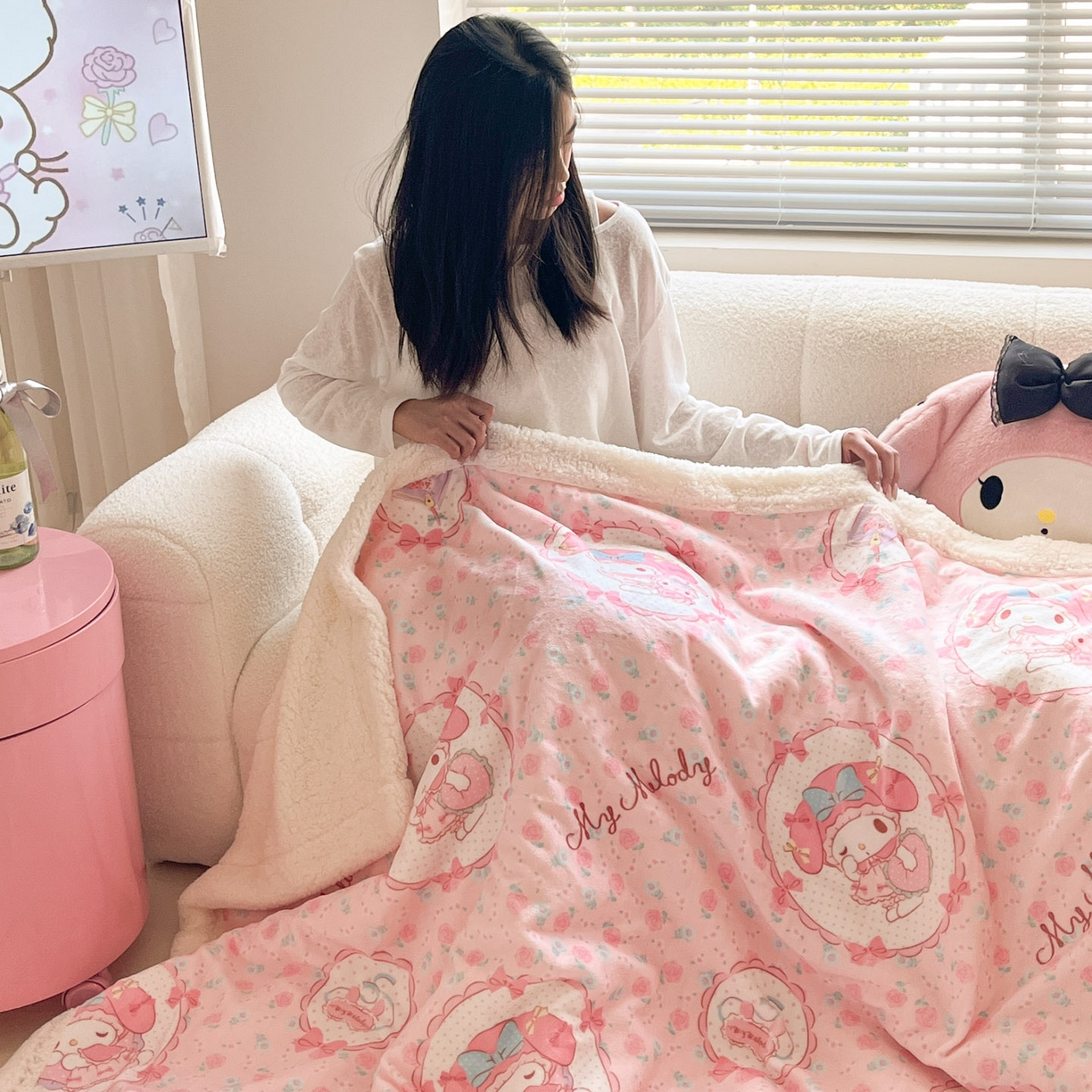 91家纺网 家纺一手货源 找家纺 暮思家居 2025新款三丽鸥正版授权少女可爱卡通加厚牛奶绒羊羔绒毛毯多功能四季毛毯 羊羔绒-花花美乐蒂