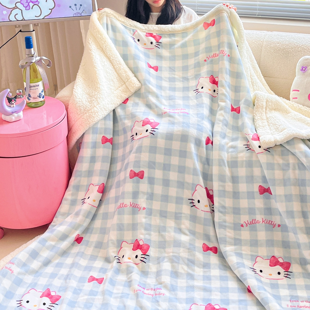 91家纺网 家纺一手货源 找家纺 暮思家居 2025新款三丽鸥正版授权少女可爱卡通加厚牛奶绒羊羔绒毛毯多功能四季毛毯 羊羔绒-乖巧KT