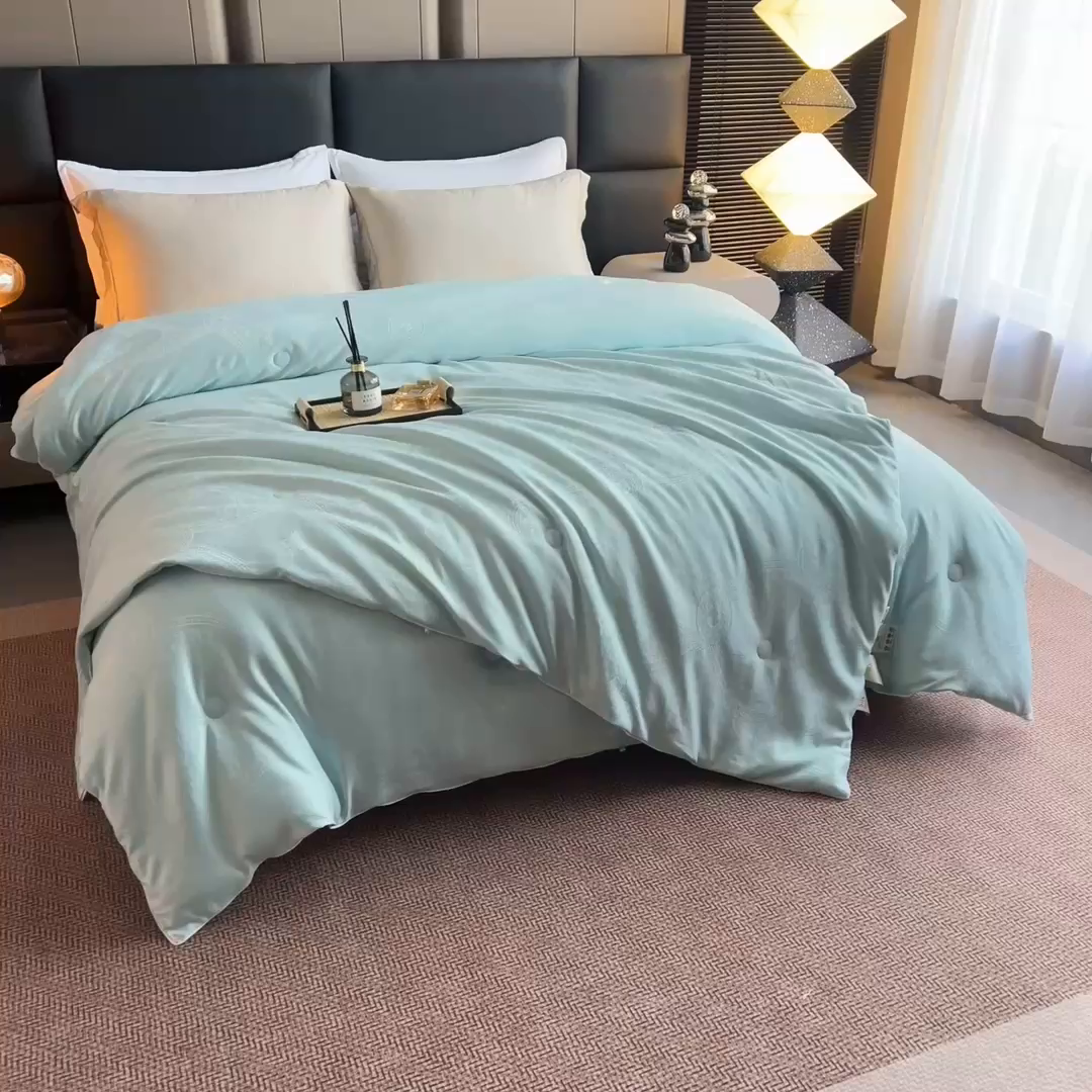 91家纺网 家纺一手货源 找家纺 亿莱鑫 2025新款亲肤暖糯蛋白被子母被 蓝色