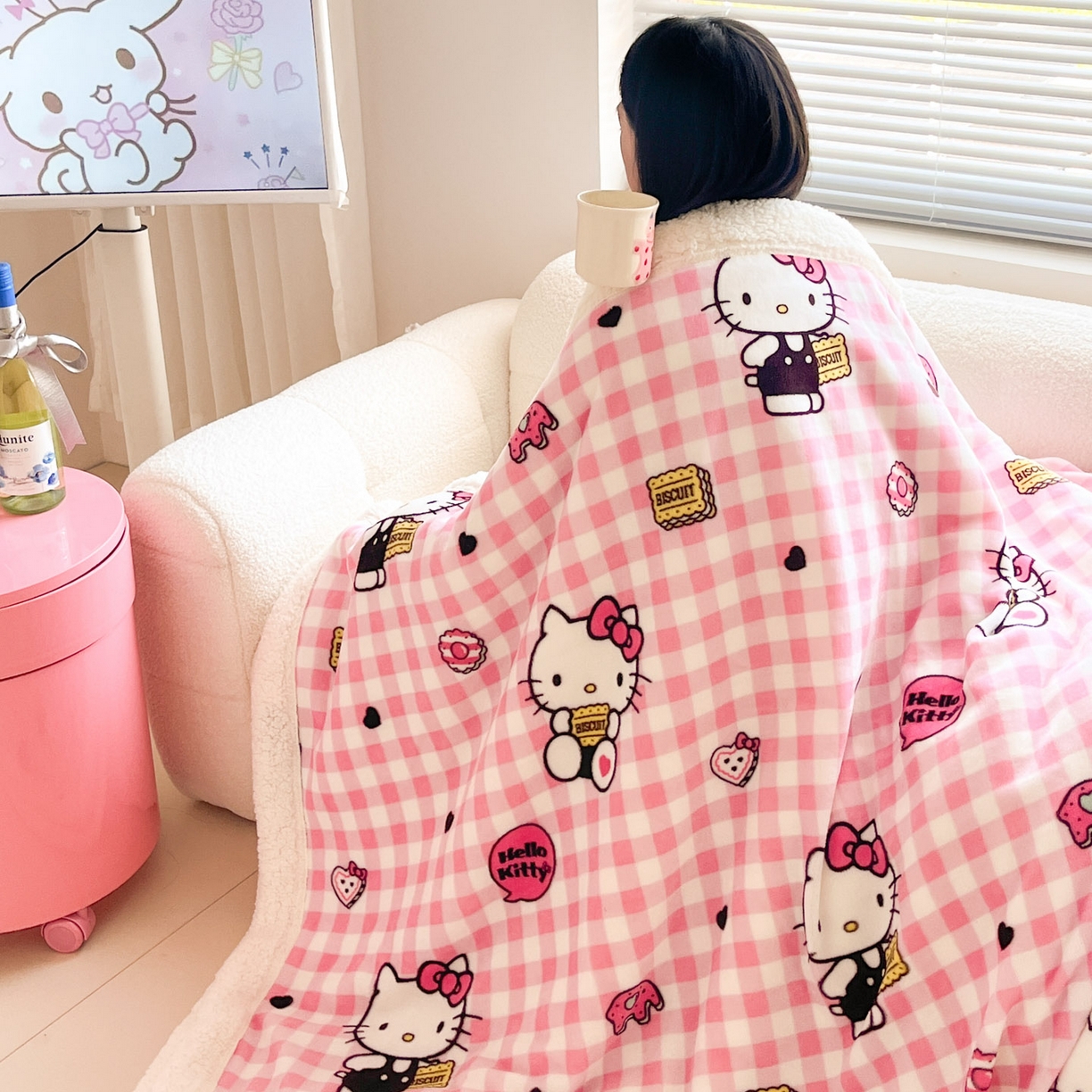 91家纺网 家纺一手货源 找家纺 暮思家居 2025新款三丽鸥正版授权少女可爱卡通加厚牛奶绒羊羔绒毛毯多功能四季毛毯 羊羔绒-粉格KT