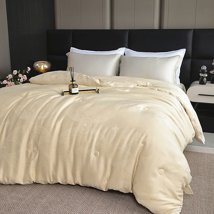 91家纺网 家纺一手货源 找家纺 亿莱鑫 2025新款亲肤暖糯蛋白被子母被 香槟色