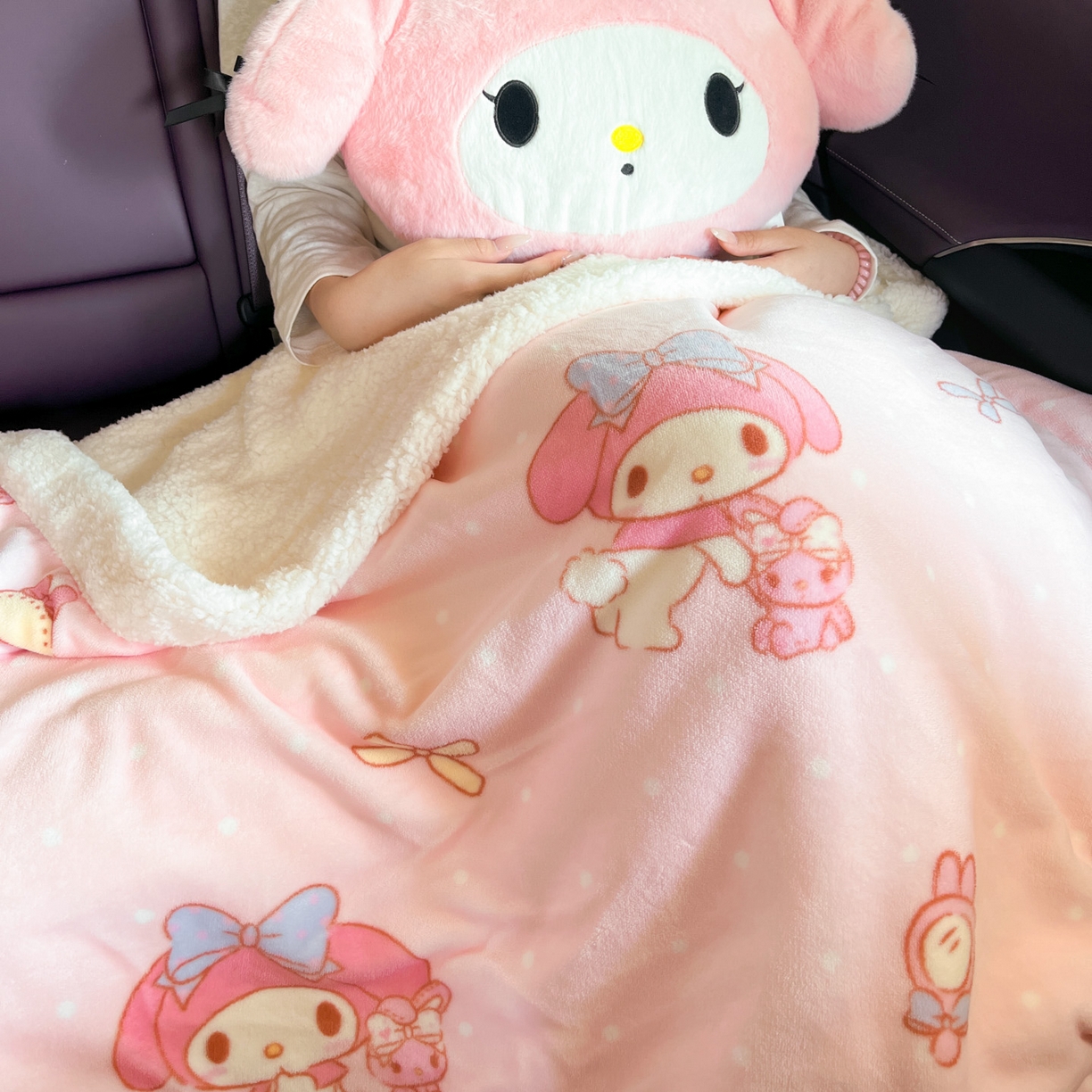 91家纺网 家纺一手货源 找家纺 暮思家居 2025新款三丽鸥正版授权少女可爱卡通加厚牛奶绒羊羔绒毛毯多功能四季毛毯 羊羔绒-蝴蝶结KT