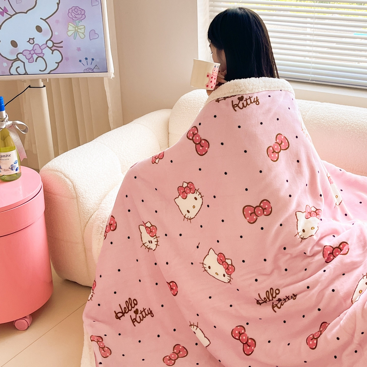 91家纺网 家纺一手货源 找家纺 暮思家居 2025新款三丽鸥正版授权少女可爱卡通加厚牛奶绒羊羔绒毛毯多功能四季毛毯 羊羔绒-可爱KT