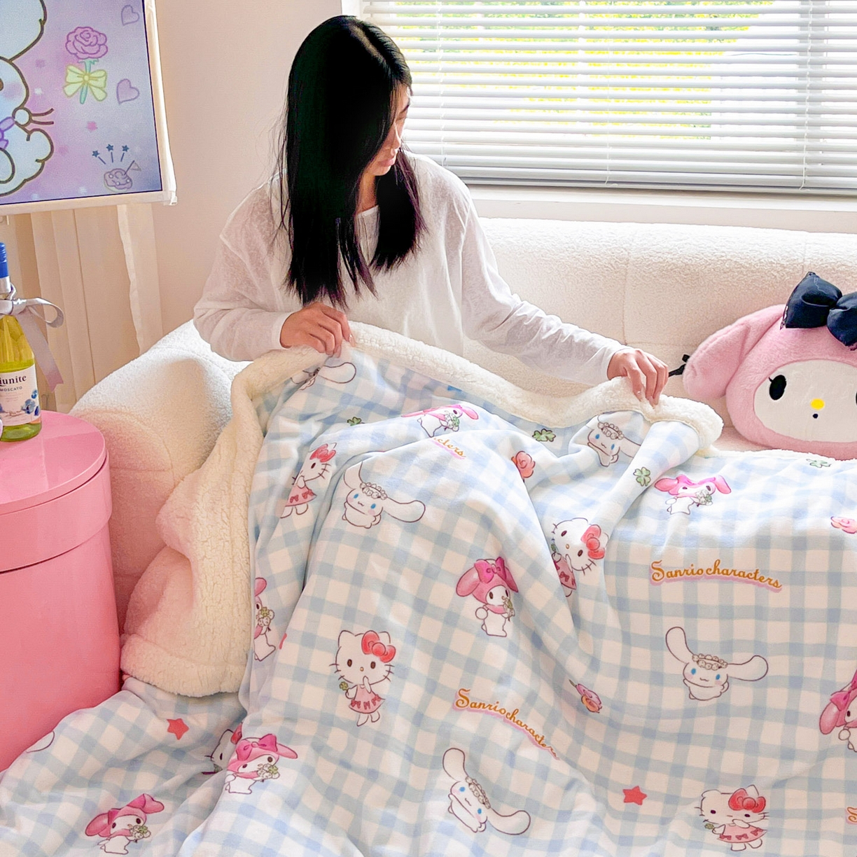 91家纺网 家纺一手货源 找家纺 暮思家居 2025新款三丽鸥正版授权少女可爱卡通加厚牛奶绒羊羔绒毛毯多功能四季毛毯 羊羔绒-三丽鸥大家族