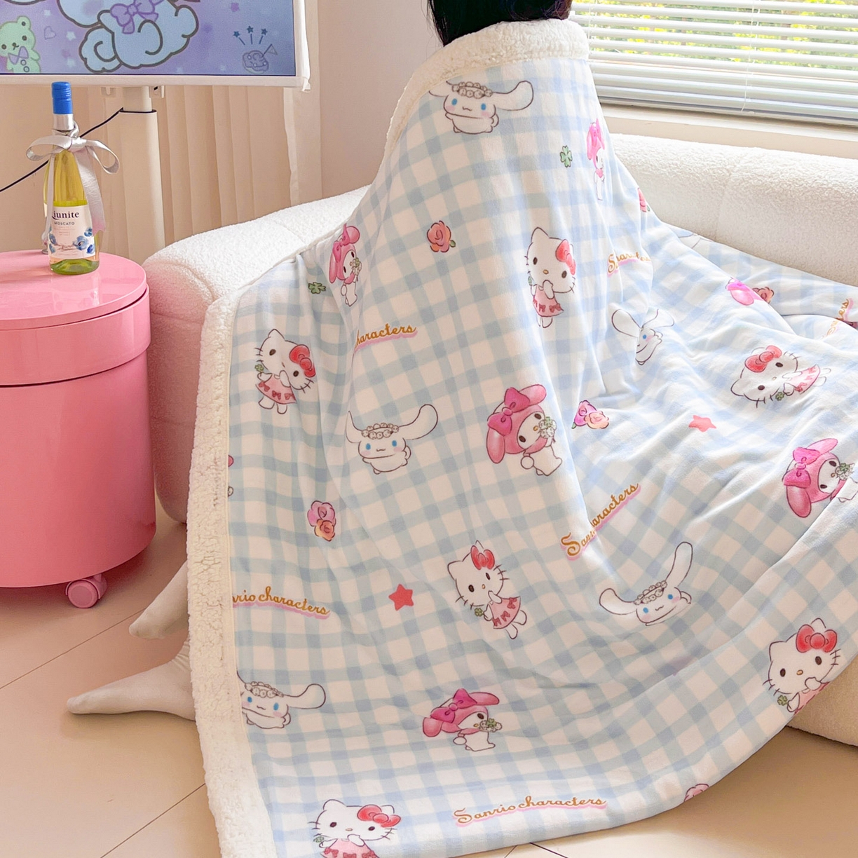 91家纺网 家纺一手货源 找家纺 暮思家居 2025新款三丽鸥正版授权少女可爱卡通加厚牛奶绒羊羔绒毛毯多功能四季毛毯 羊羔绒-三丽鸥大家族