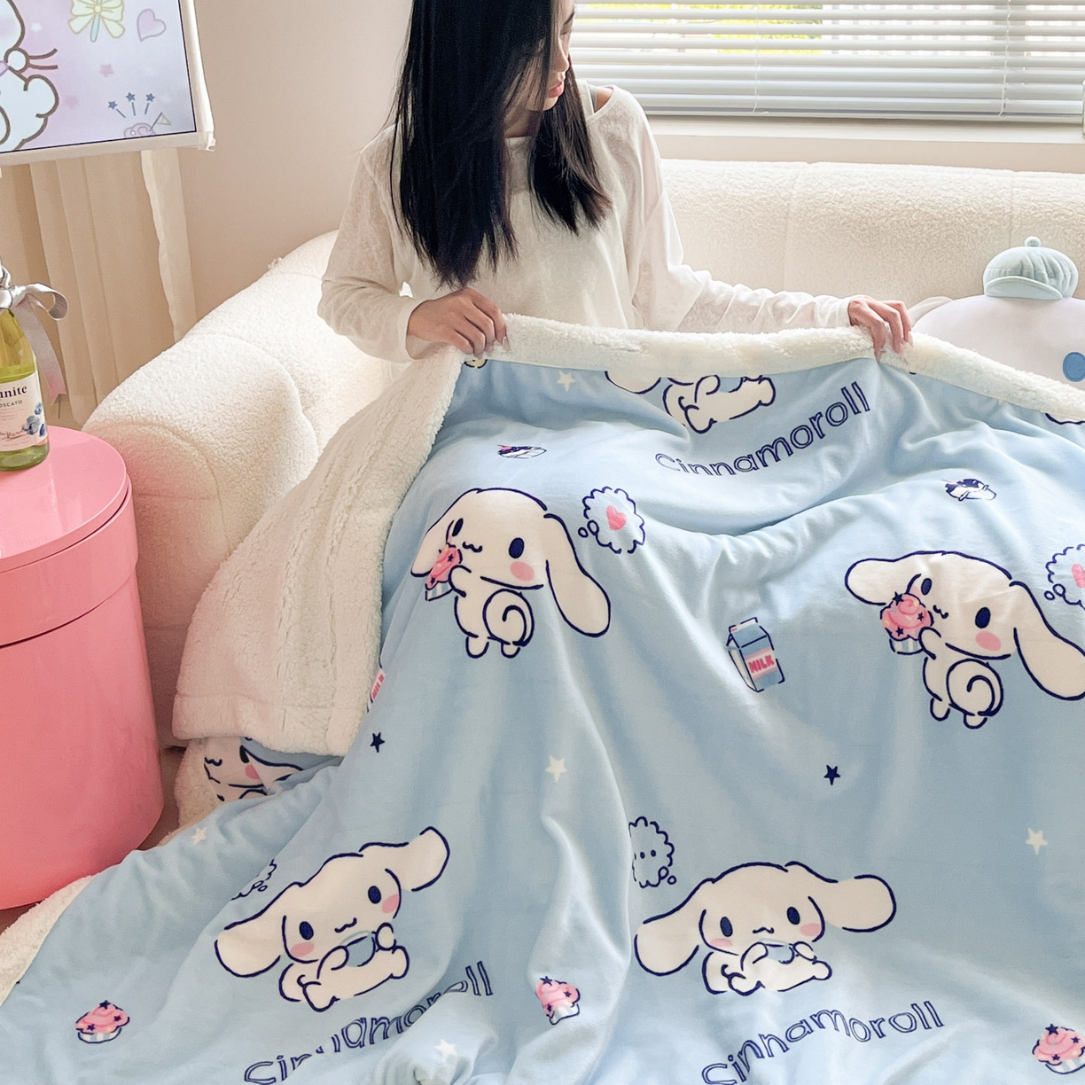 91家纺网 家纺一手货源 找家纺 暮思家居 2025新款三丽鸥正版授权少女可爱卡通加厚牛奶绒羊羔绒毛毯多功能四季毛毯 羊羔绒-甜品玉桂狗