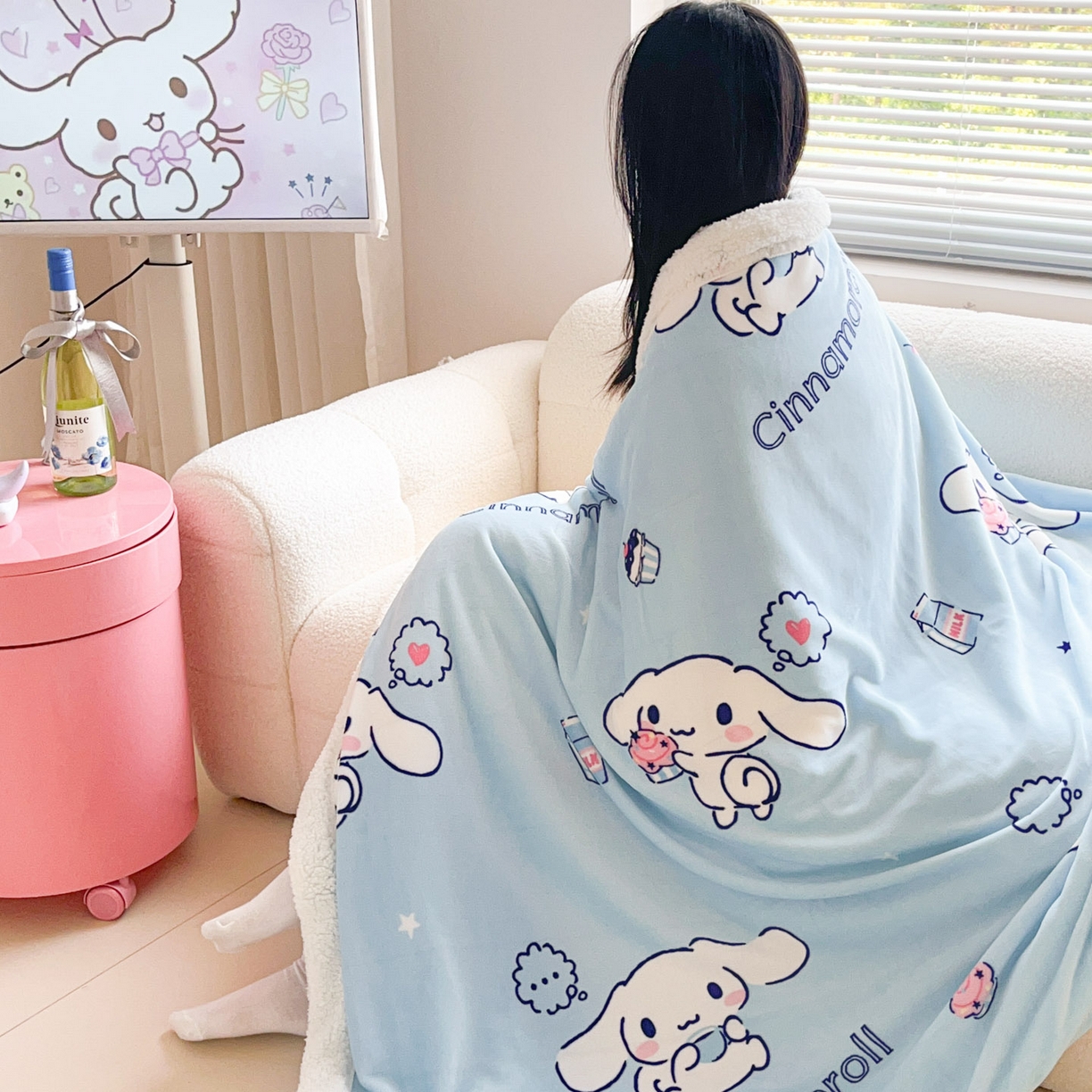 91家纺网 家纺一手货源 找家纺 暮思家居 2025新款三丽鸥正版授权少女可爱卡通加厚牛奶绒羊羔绒毛毯多功能四季毛毯 羊羔绒-甜品玉桂狗