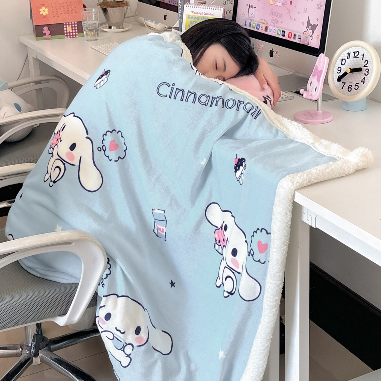 91家纺网 家纺一手货源 找家纺 暮思家居 2025新款三丽鸥正版授权少女可爱卡通加厚牛奶绒羊羔绒毛毯多功能四季毛毯 羊羔绒-甜品玉桂狗