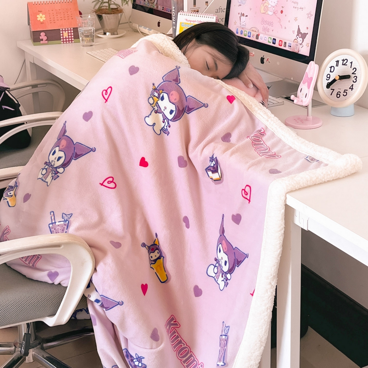 91家纺网 家纺一手货源 找家纺 暮思家居 2025新款三丽鸥正版授权少女可爱卡通加厚牛奶绒羊羔绒毛毯多功能四季毛毯 羊羔绒-甜心库洛米