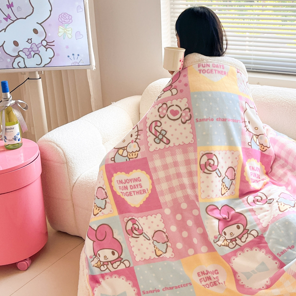 91家纺网 家纺一手货源 找家纺 暮思家居 2025新款三丽鸥正版授权少女可爱卡通加厚牛奶绒羊羔绒毛毯多功能四季毛毯 羊羔绒-KT美乐蒂