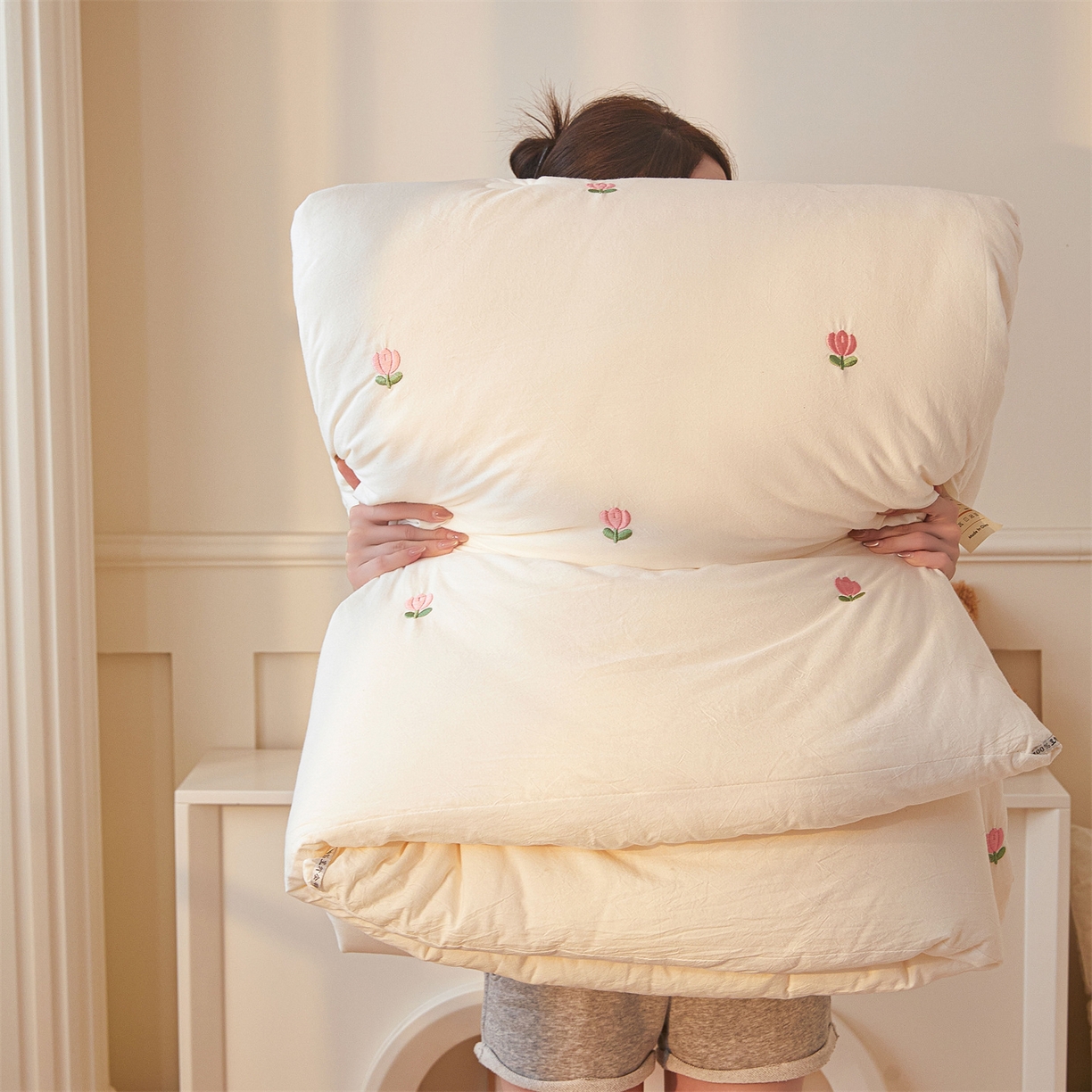 91家纺网 家纺一手货源 找家纺 创优家纺 2025新款专版绣花被全棉满绣刺绣被芯里外全棉新疆棉花被纯棉被芯被子春秋被冬被儿童被直播 里外全棉-郁金香