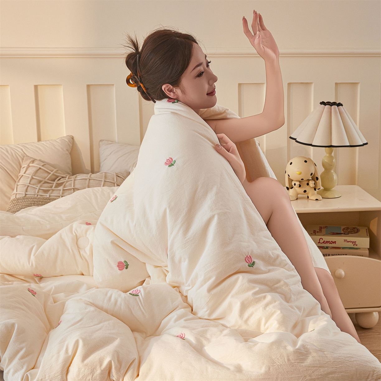 91家纺网 家纺一手货源 找家纺 创优家纺 2025新款专版绣花被全棉满绣刺绣被芯里外全棉新疆棉花被纯棉被芯被子春秋被冬被儿童被直播 里外全棉-郁金香