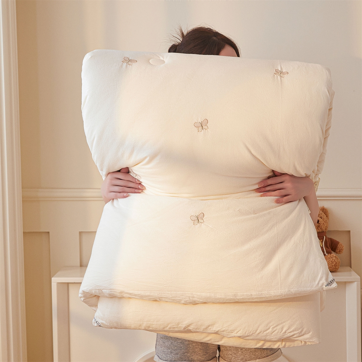 91家纺网 家纺一手货源 找家纺 创优家纺 2025新款专版绣花被全棉满绣刺绣被芯里外全棉新疆棉花被纯棉被芯被子春秋被冬被儿童被直播 里外全棉-福蝶