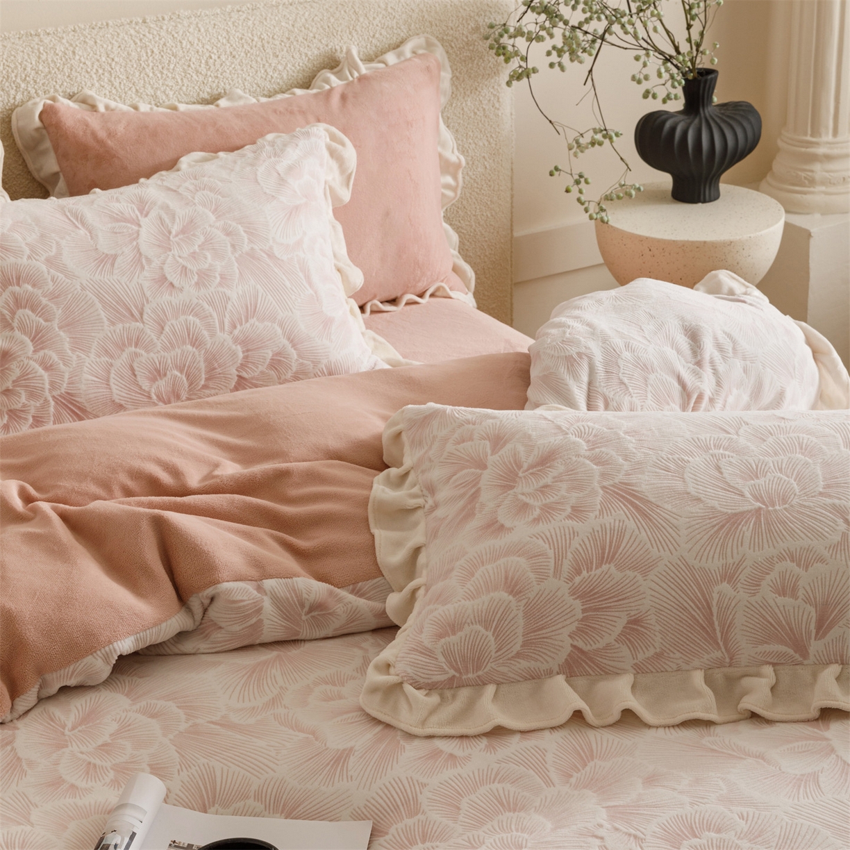 91家纺网 家纺一手货源 找家纺 （总）恬思语家纺 2025新款亲肤舒适韩风小清新花边牛奶绒四件套