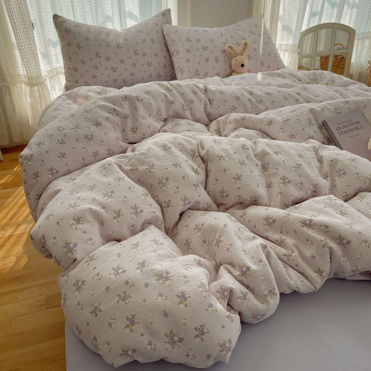 91家纺网 家纺一手货源 找家纺 金梦拉家纺 2025新款加厚皱皱纱婴儿纱四件套 雨茉风铃