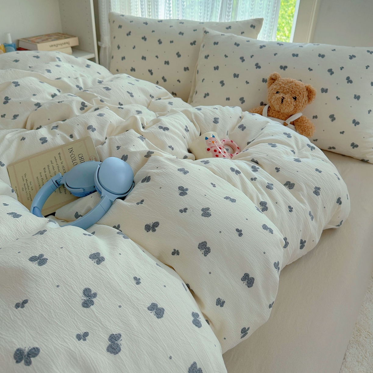 91家纺网 家纺一手货源 找家纺 金梦拉家纺 2025新款加厚皱皱纱婴儿纱四件套 蝶舞