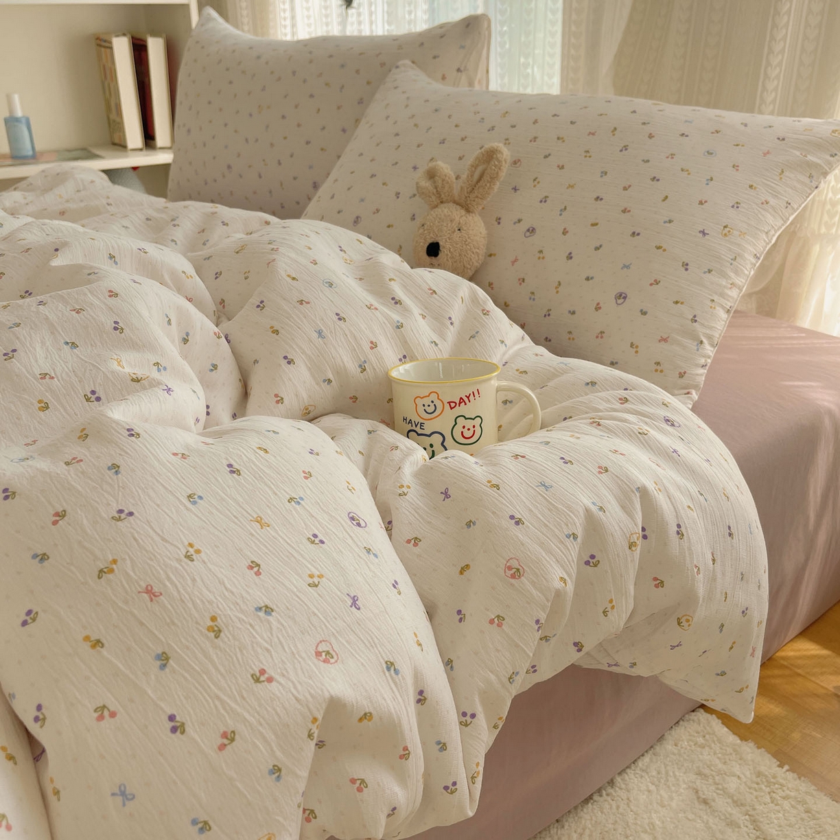 91家纺网 家纺一手货源 找家纺 金梦拉家纺 2025新款加厚皱皱纱婴儿纱四件套 小樱桃