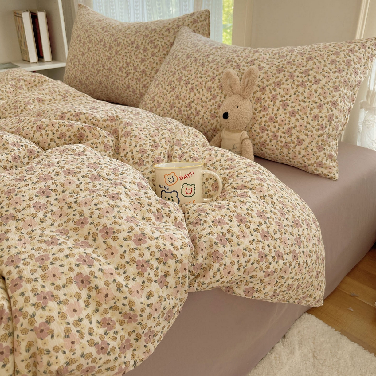 91家纺网 家纺一手货源 找家纺 金梦拉家纺 2025新款加厚皱皱纱婴儿纱四件套 海棠花颂