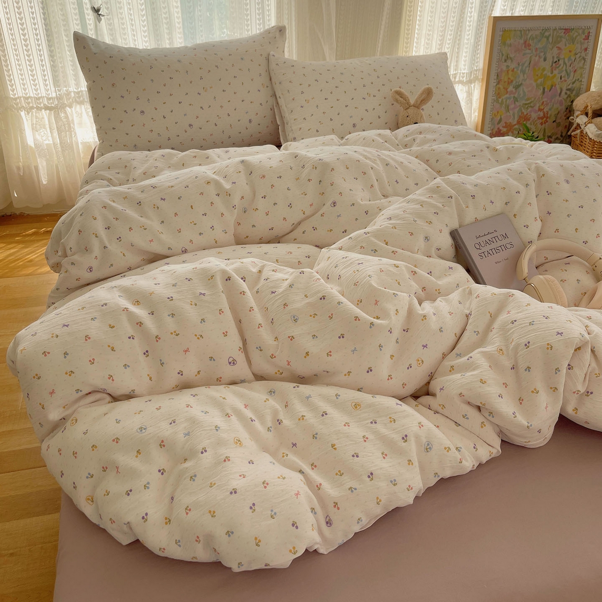 91家纺网 家纺一手货源 找家纺 金梦拉家纺 2025新款加厚皱皱纱婴儿纱四件套 小樱桃