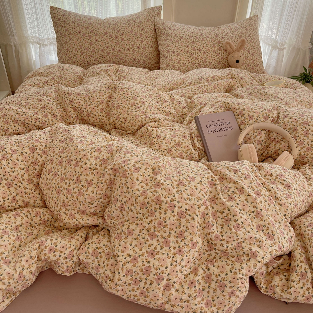 91家纺网 家纺一手货源 找家纺 金梦拉家纺 2025新款加厚皱皱纱婴儿纱四件套 海棠花颂