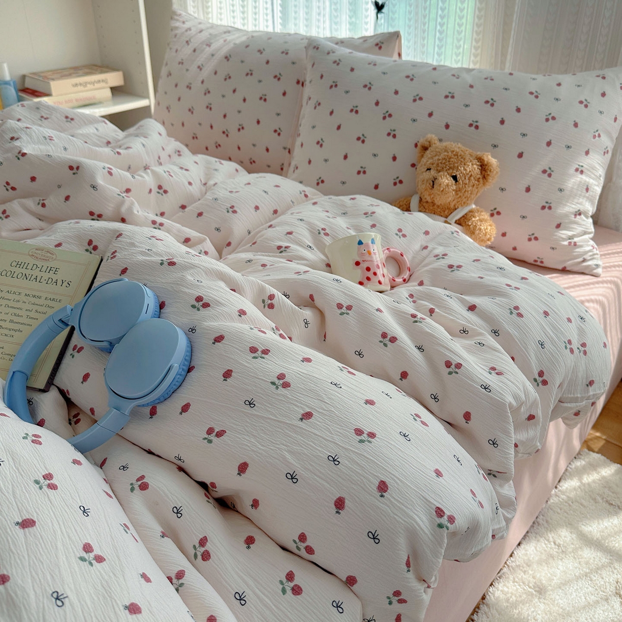 91家纺网 家纺一手货源 找家纺 金梦拉家纺 2025新款加厚皱皱纱婴儿纱四件套 奶油草莓