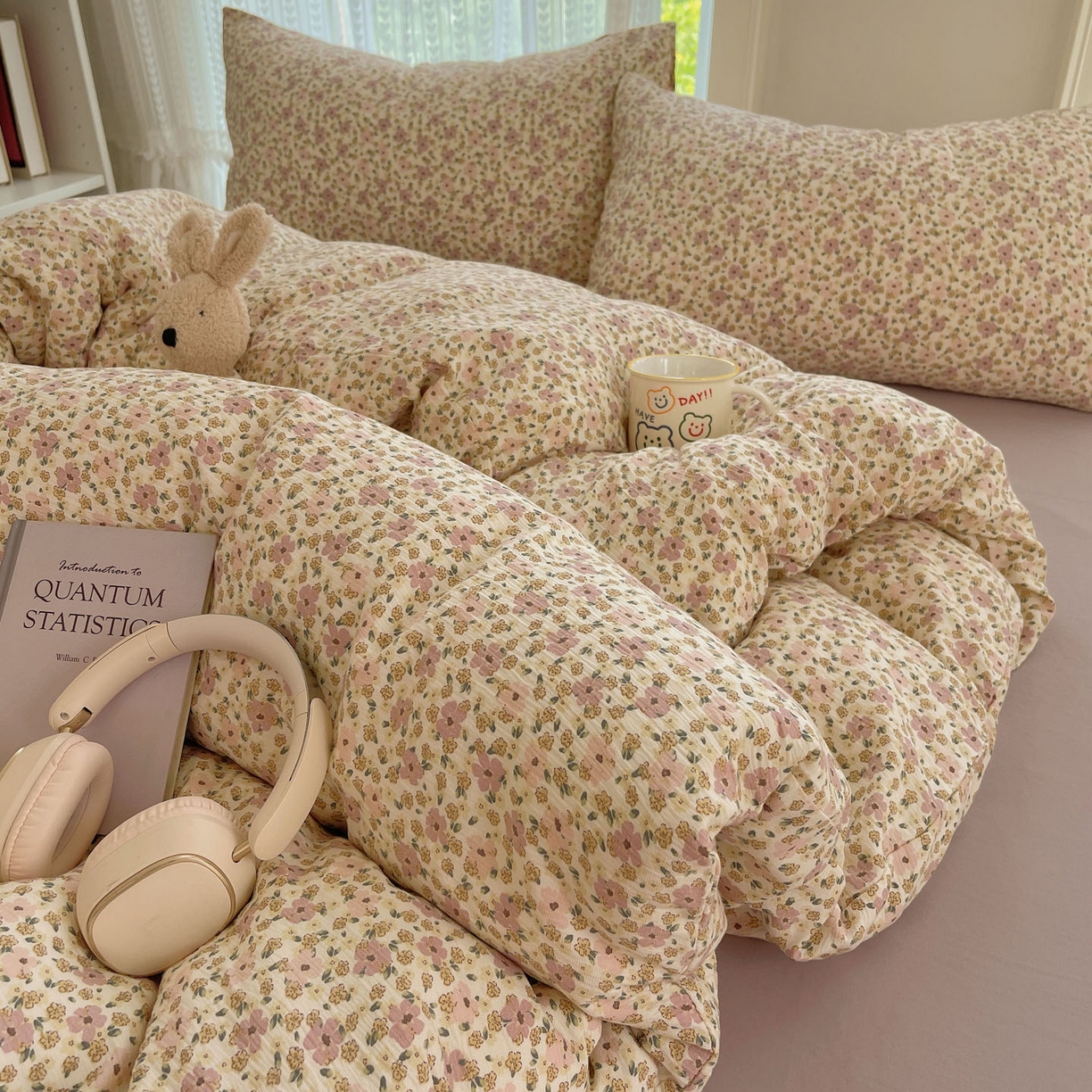 91家纺网 家纺一手货源 找家纺 金梦拉家纺 2025新款加厚皱皱纱婴儿纱四件套 海棠花颂