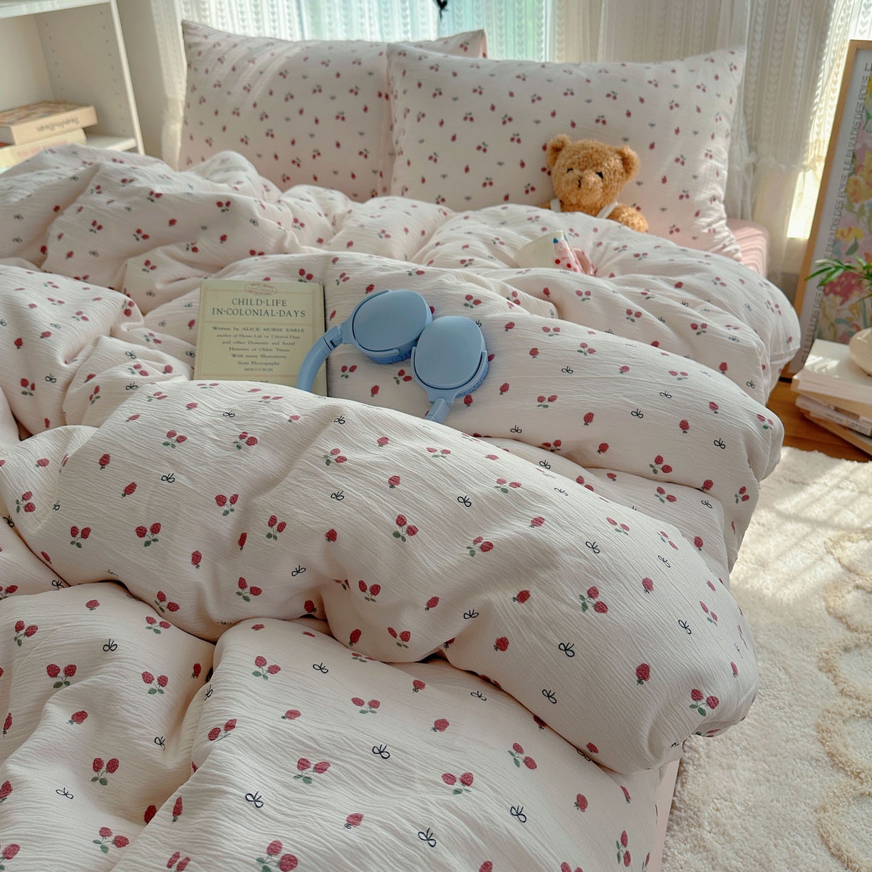 91家纺网 家纺一手货源 找家纺 金梦拉家纺 2025新款加厚皱皱纱婴儿纱四件套 奶油草莓