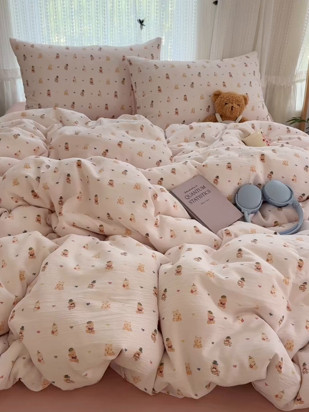 91家纺网 家纺一手货源 找家纺 金梦拉家纺 2025新款加厚皱皱纱婴儿纱四件套 小萌物