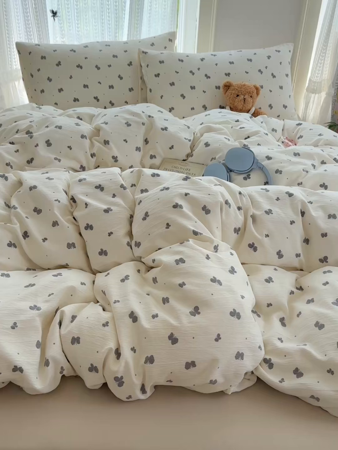 91家纺网 家纺一手货源 找家纺 金梦拉家纺 2025新款加厚皱皱纱婴儿纱四件套 蝶舞