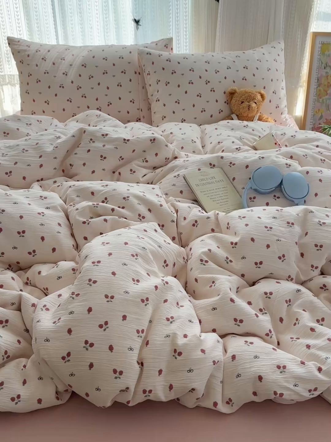 91家纺网 家纺一手货源 找家纺 金梦拉家纺 2025新款加厚皱皱纱婴儿纱四件套 奶油草莓