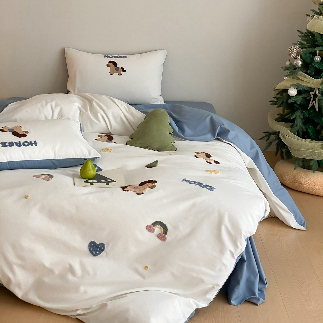 91家纺网 家纺一手货源 找家纺 星野 2025新款全棉纯棉陶瓷磨毛毛巾绣四件套 可可马