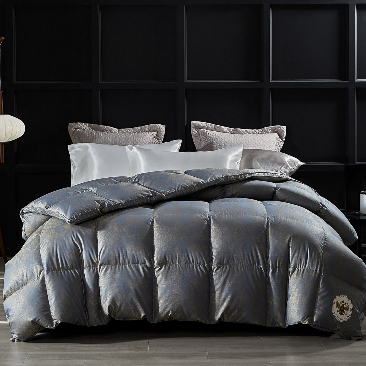 91家纺网 家纺一手货源 找家纺 暖羽屋羽绒馆 2025新款超精密金银丝大提花羽毛被子 羽绒被芯 羽绒被婚庆 95白鹅绒丝被 费罗娜 蓝