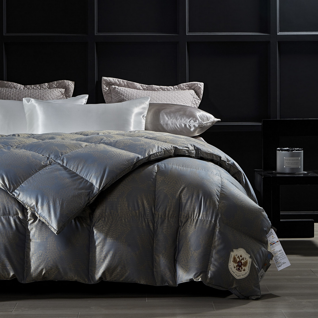 91家纺网 家纺一手货源 找家纺 暖羽屋羽绒馆 2025新款超精密金银丝大提花羽毛被子 羽绒被芯 羽绒被婚庆 95白鹅绒丝被 费罗娜 蓝