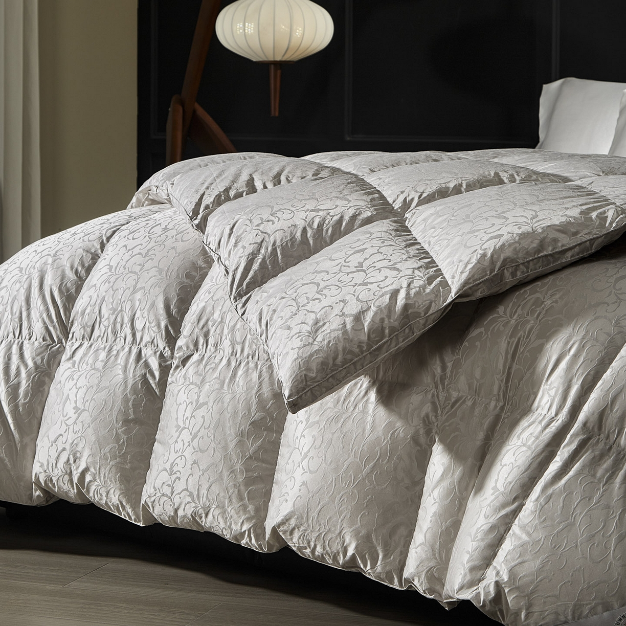 91家纺网 家纺一手货源 找家纺 暖羽屋羽绒馆 2025新款超精密金银丝大提花羽毛被子 羽绒被芯 羽绒被婚庆 95白鹅绒丝被 洛威尔 灰