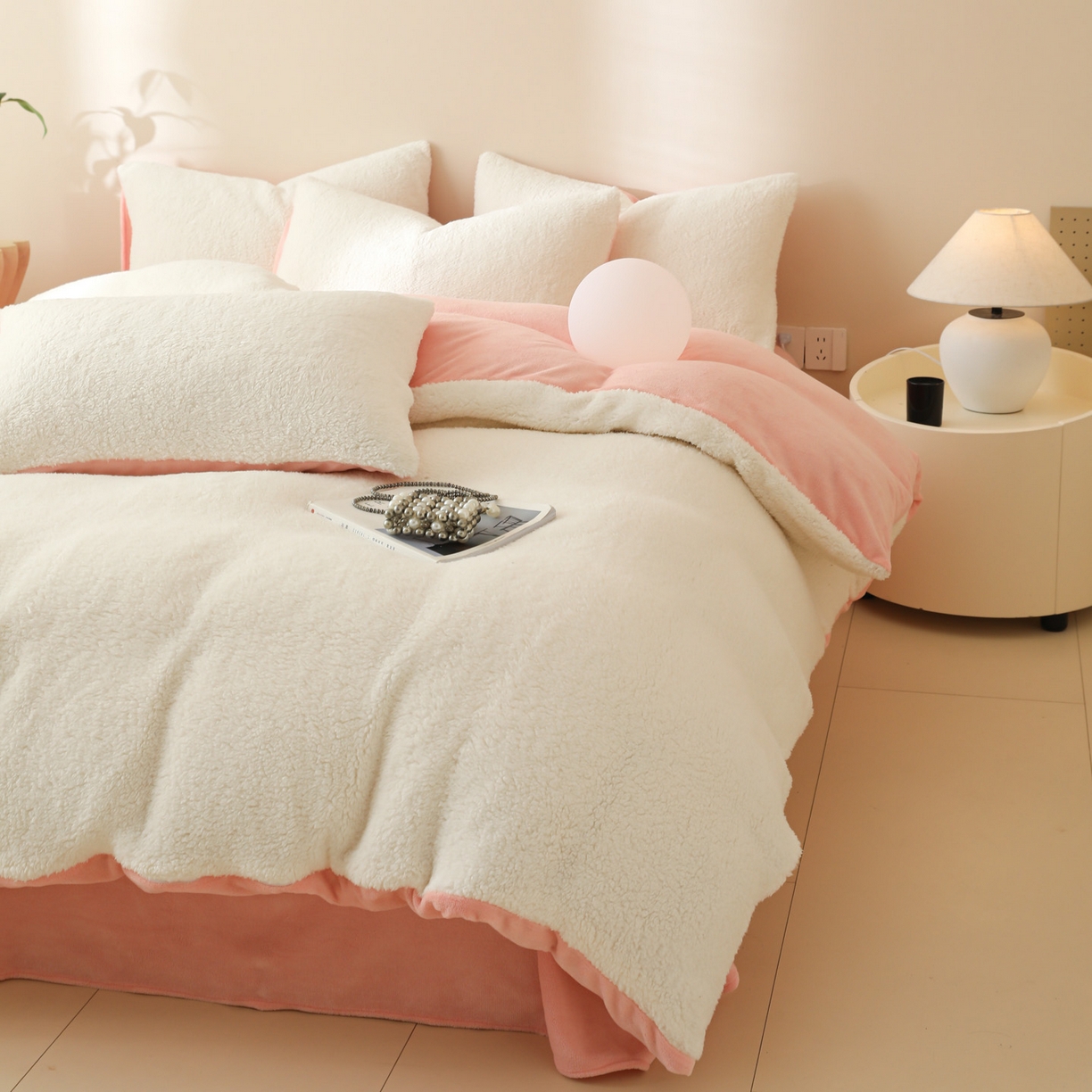 91家纺网 家纺一手货源 找家纺 （总）眠博士 2025新款A类泰迪绒牛奶绒纯色四件套