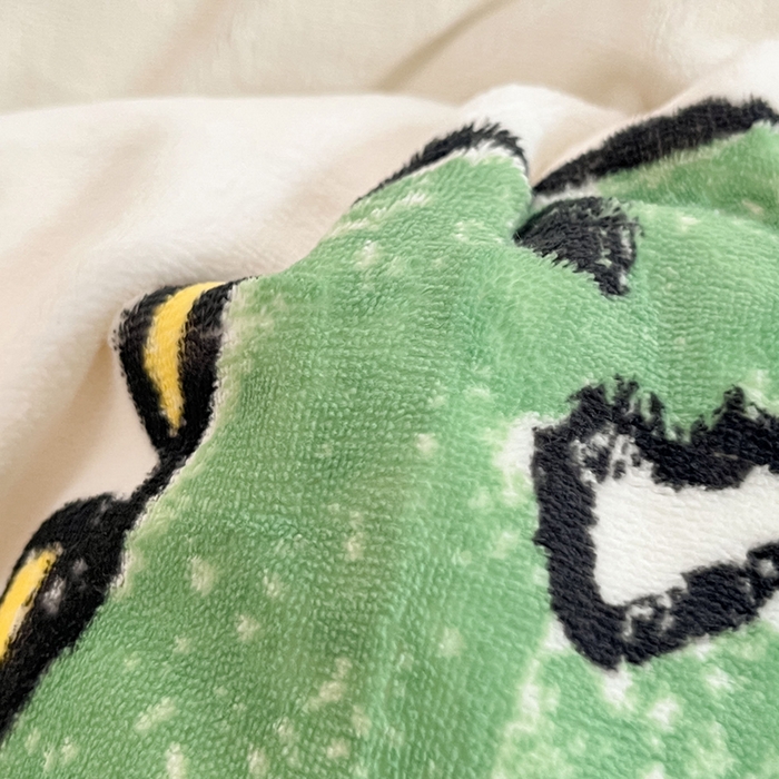 91家纺网 家纺一手货源 找家纺 雅居纺家纺 2025新款高克重牛奶绒印花四件套 开心龙