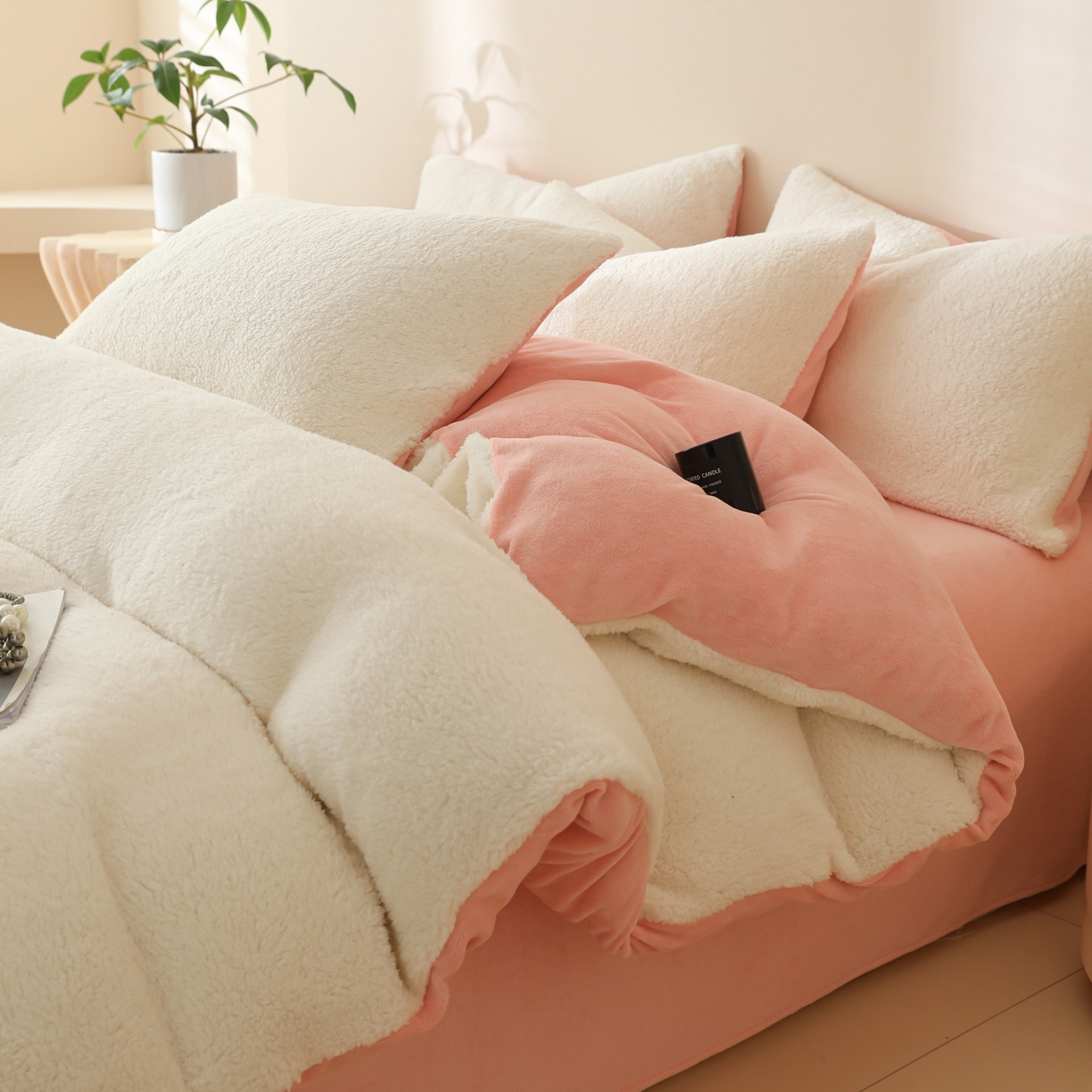 91家纺网 家纺一手货源 找家纺 （总）眠博士 2025新款A类泰迪绒牛奶绒纯色四件套