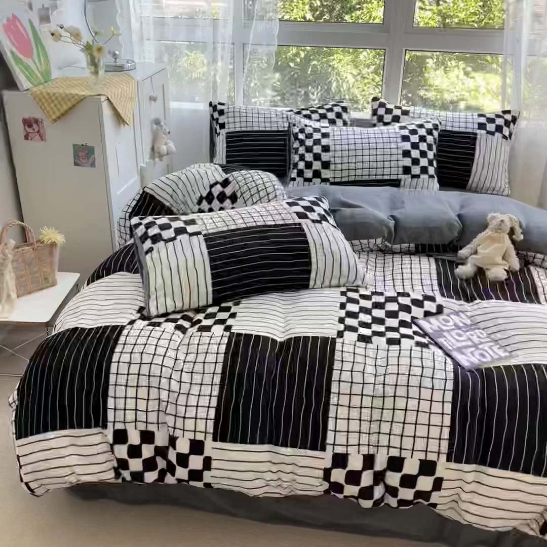 91家纺网 家纺一手货源 找家纺 雅居纺家纺 2025新款高克重牛奶绒印花四件套 四宫格